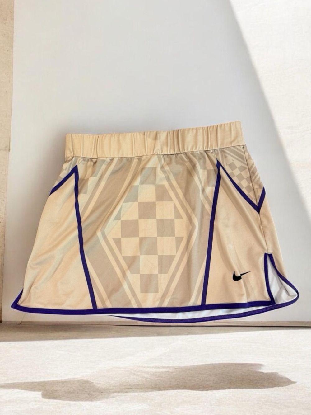 Women's Nike Beige & Purple Patterned Skirt S